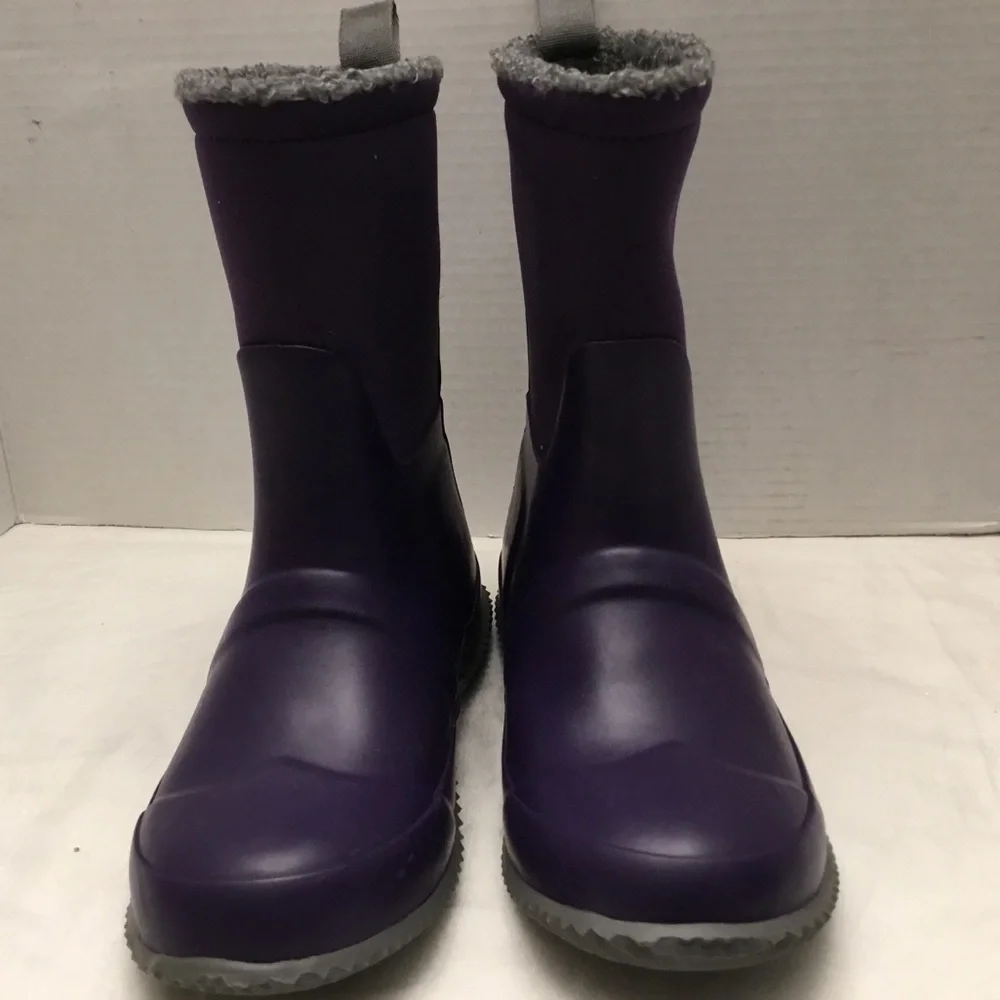 Hunter shoes.